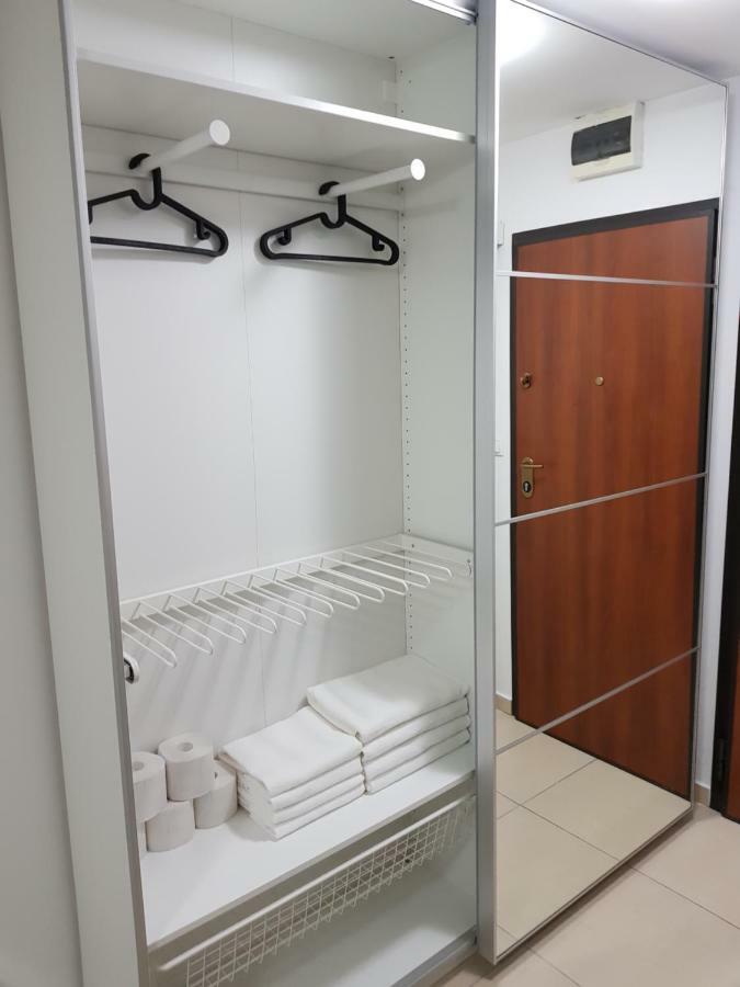 Cozy&Elegant New Studio In Bucharest Exterior photo